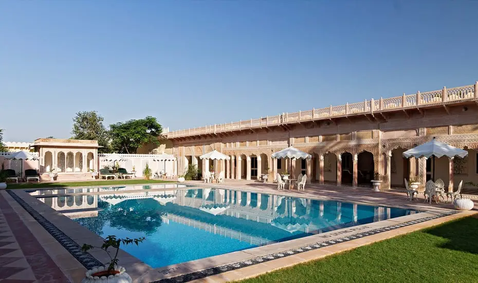 Deluxe Hotels In Ranthambore