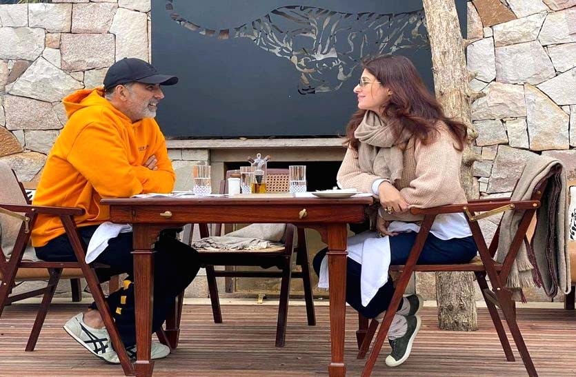 Akshay Kumar and Twinkle Khanna celebrate wedding anniversary in Ranthambore