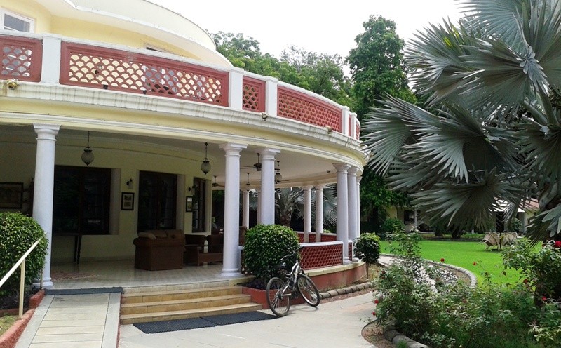 Information on the top-5 star hotels for a stay in Ranthambore
